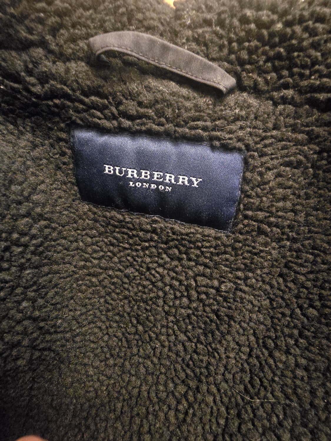 버버리(Burberry) 블랙 후드 재킷 상품이미지5