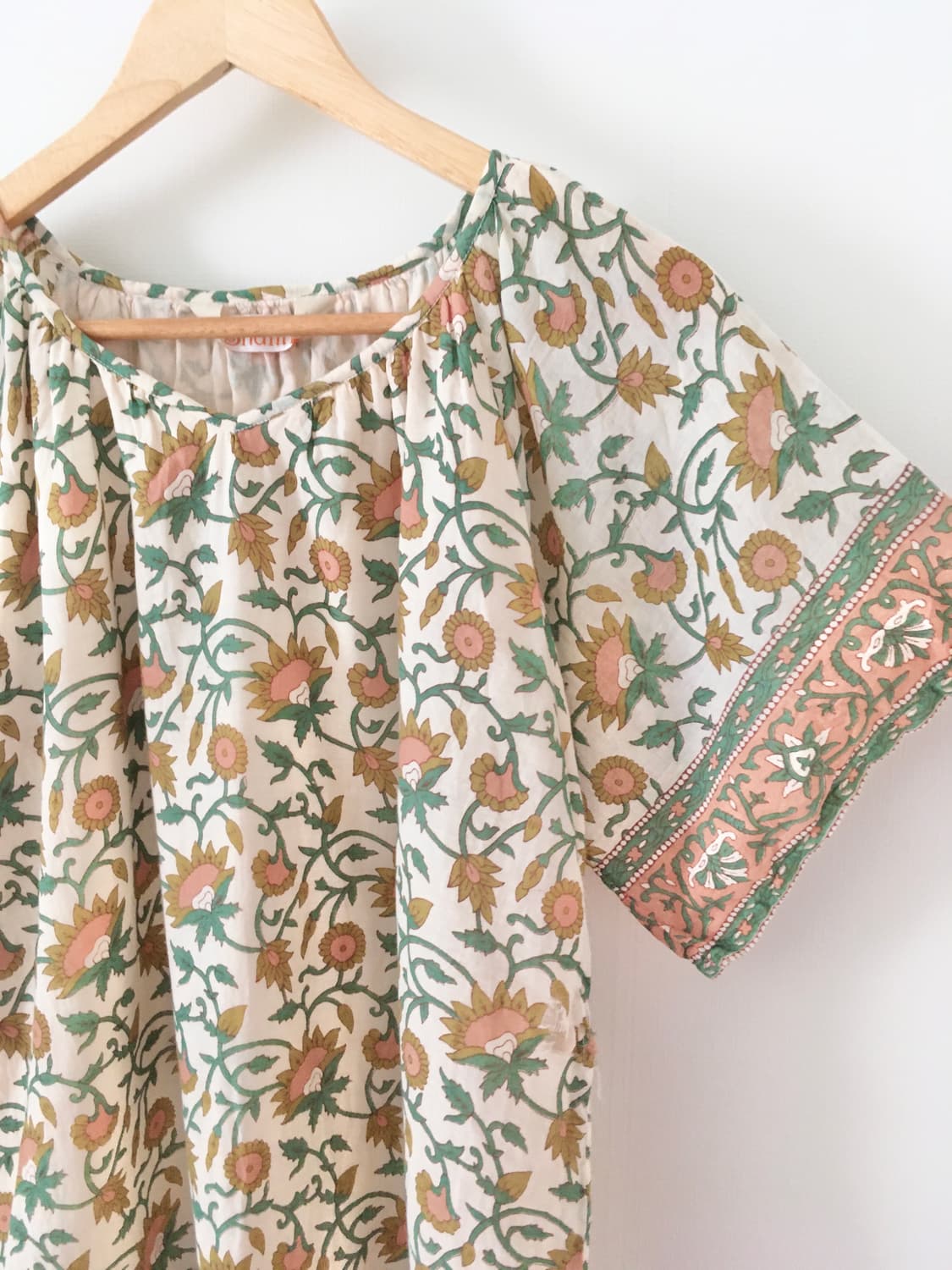 SHANTI vtg motif top 상품이미지7