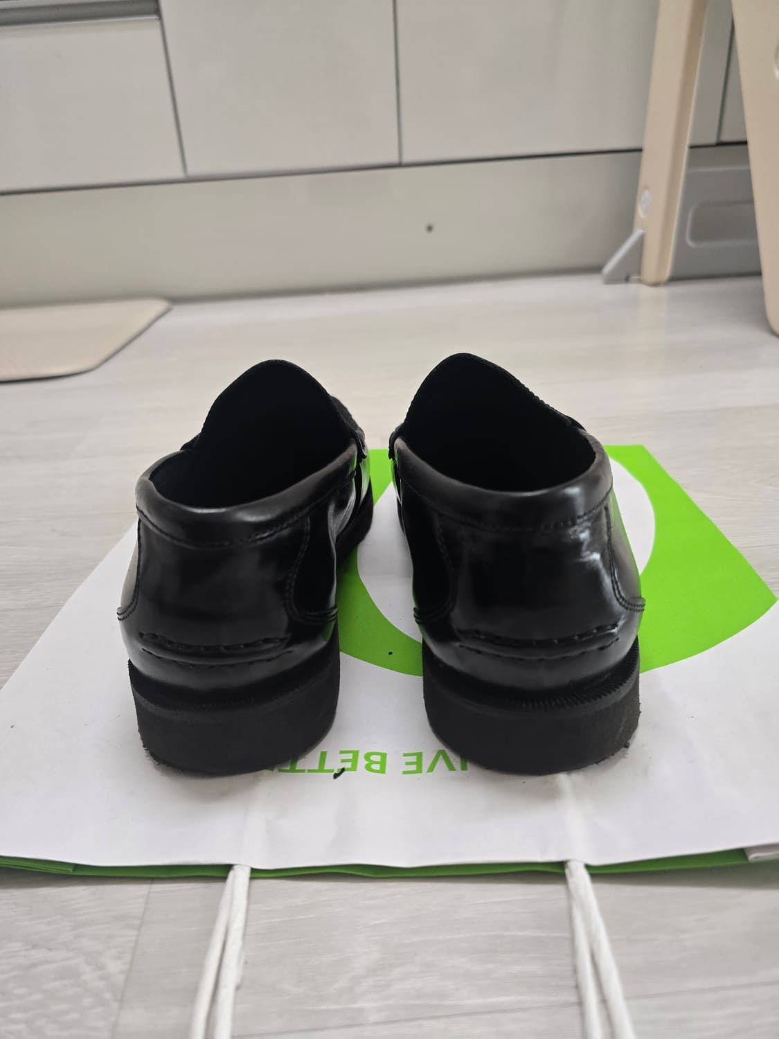 락포트 남자구두V80547 발볼(미디움)255mm us7.5팝니다 상품이미지3