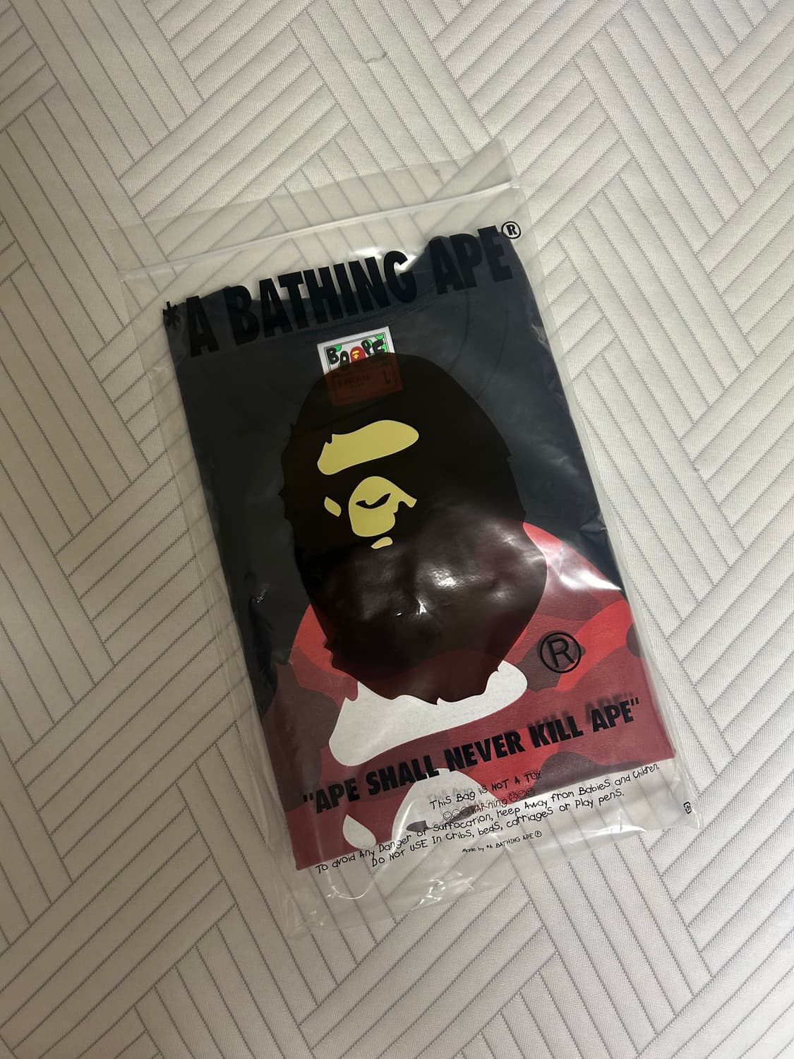 (L)베이프 빅에이프 퍼스트카모 레드 상품이미지2