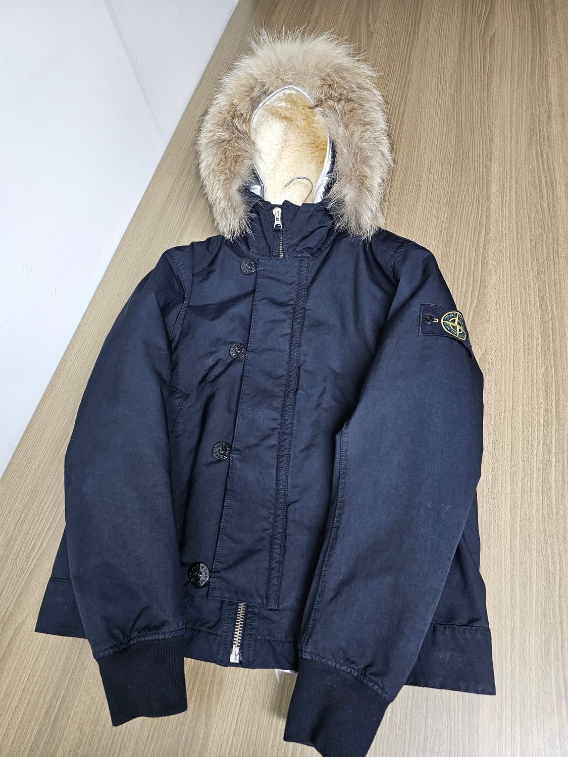 스톤아일랜드 Silver Sherling Liner Fur 다비드 자켓 상품이미지2