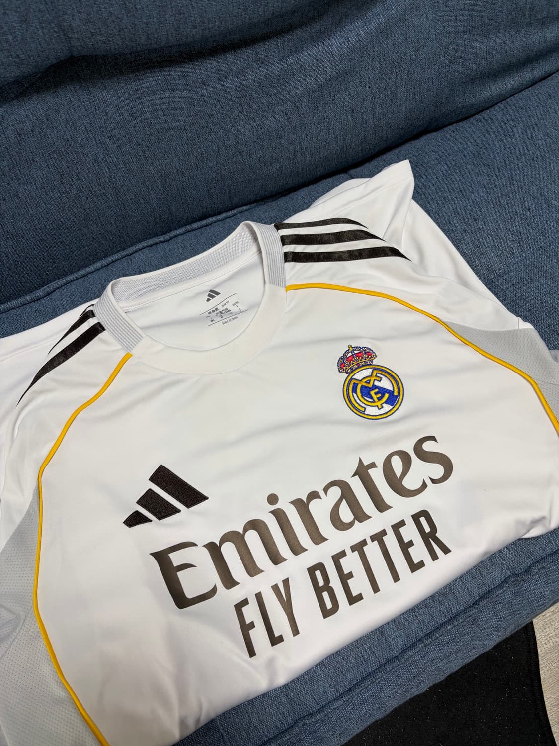 레알 마드리드 25-26 홈 유니폼 긴팔 XL (발베르데 마킹) 상품이미지5