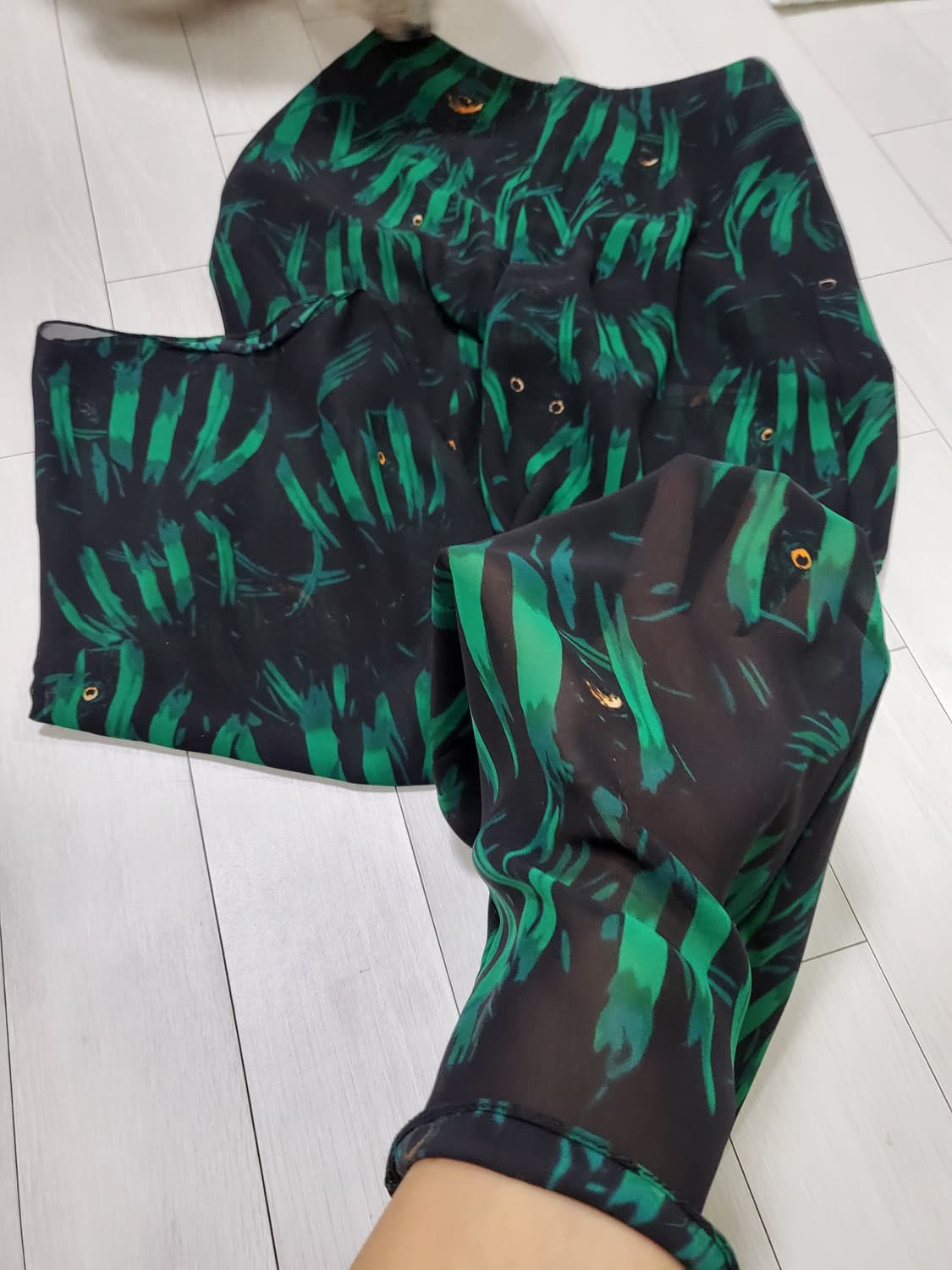 톰그레이 하운드 수입한 시스루 실키  패턴 바지 44-55 상품이미지4