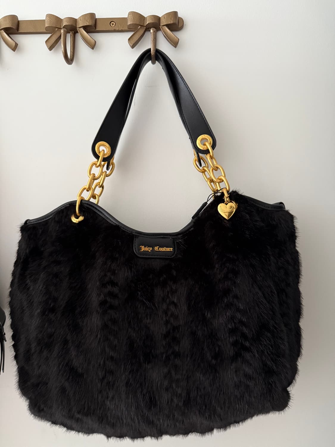 대대장 쥬시꾸뛰르 밍크 벨벳 숄더백 상품이미지1