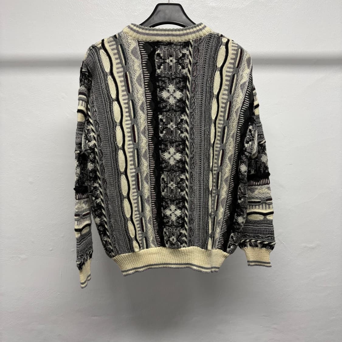 아날도 바시니 쿠지 니트 상품이미지2