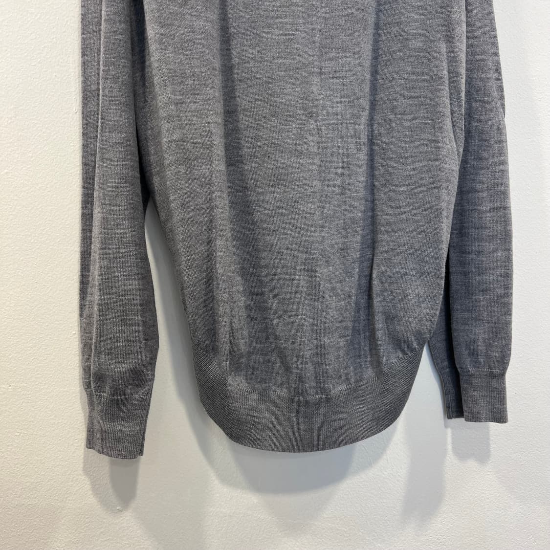 MARKUS LUPFER 마커스루퍼 스팽글 입술 니트 상품이미지7