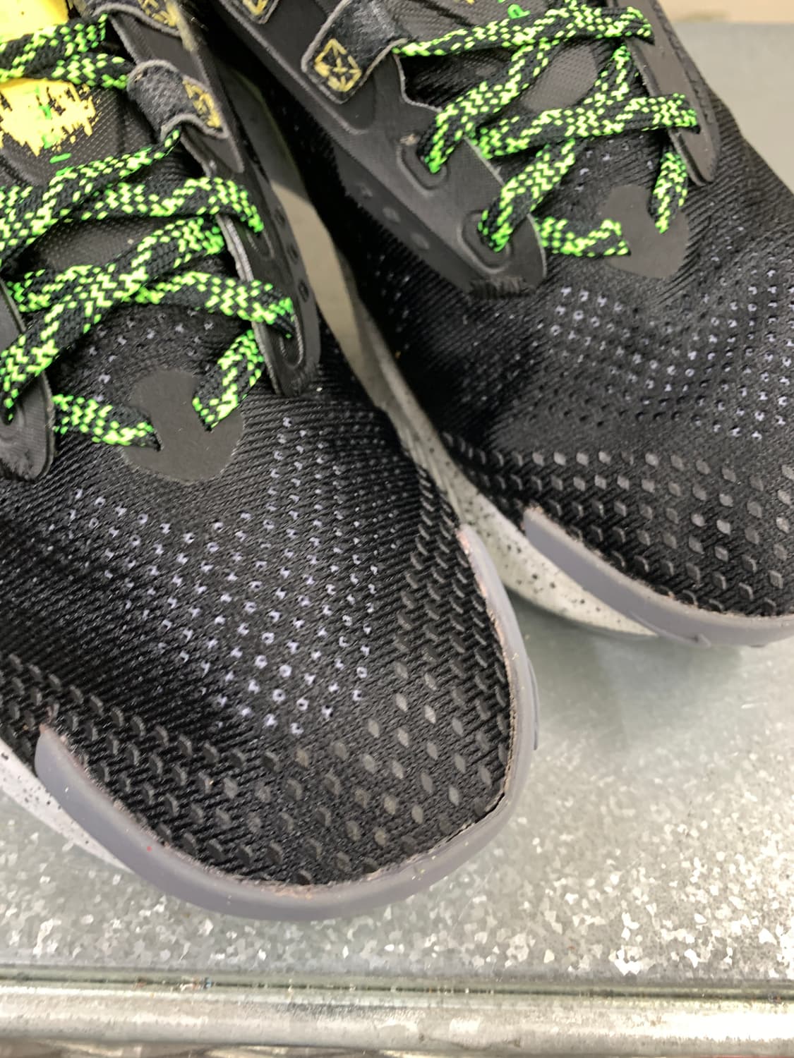 나이키 페가수스 트레일 3 블랙그린 스트라이크 255  상품이미지4