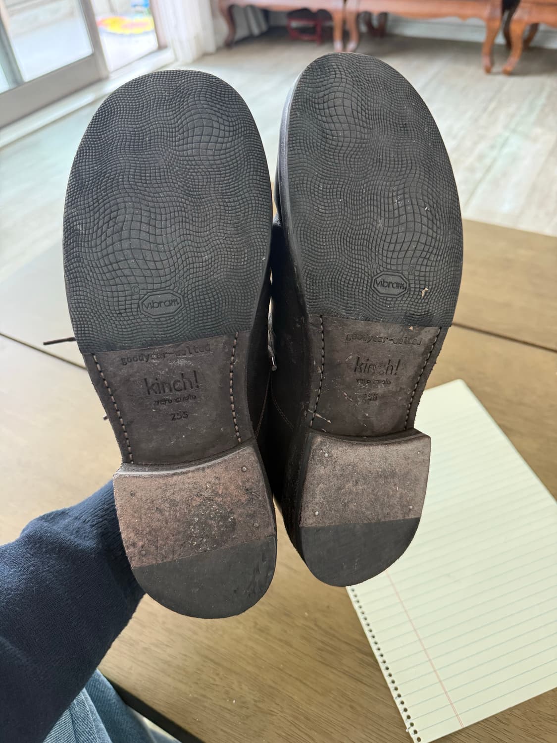 킨치 547 Brown 255사이즈 팝니다 상품이미지3