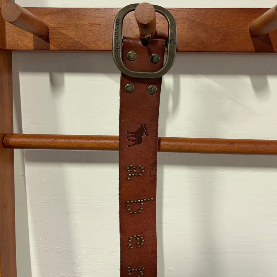 Abercrombie & Fitch Studded Leather Belt 상품이미지4