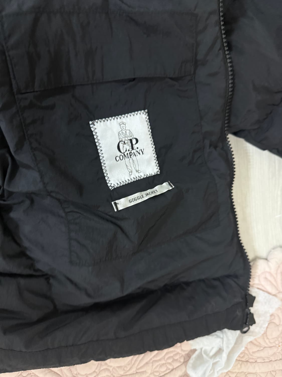 CP 컴퍼니 패딩  상품이미지7