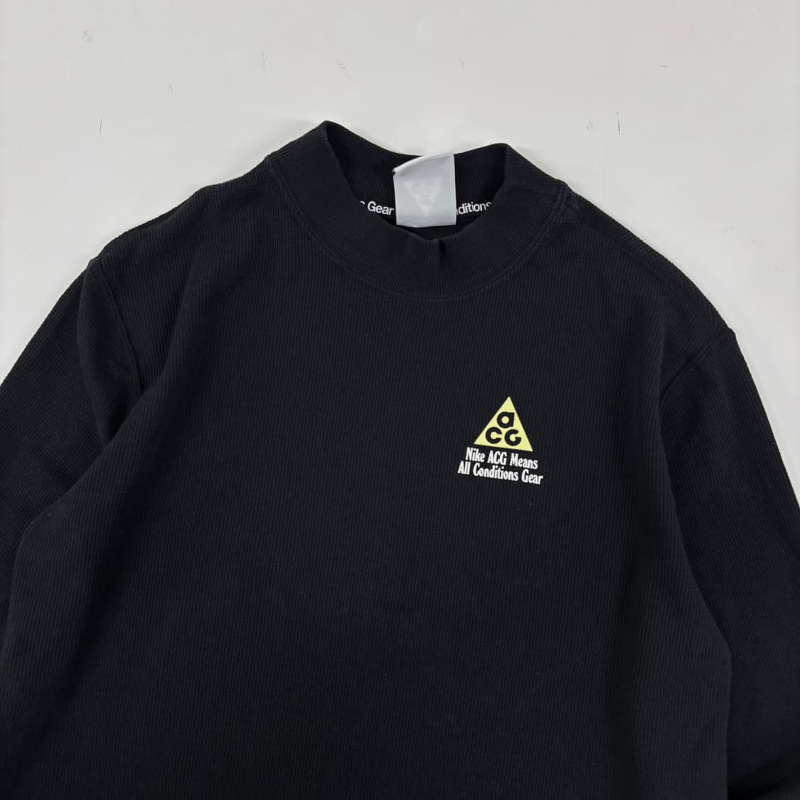 나이키 ACG 롱슬리브 상품이미지4