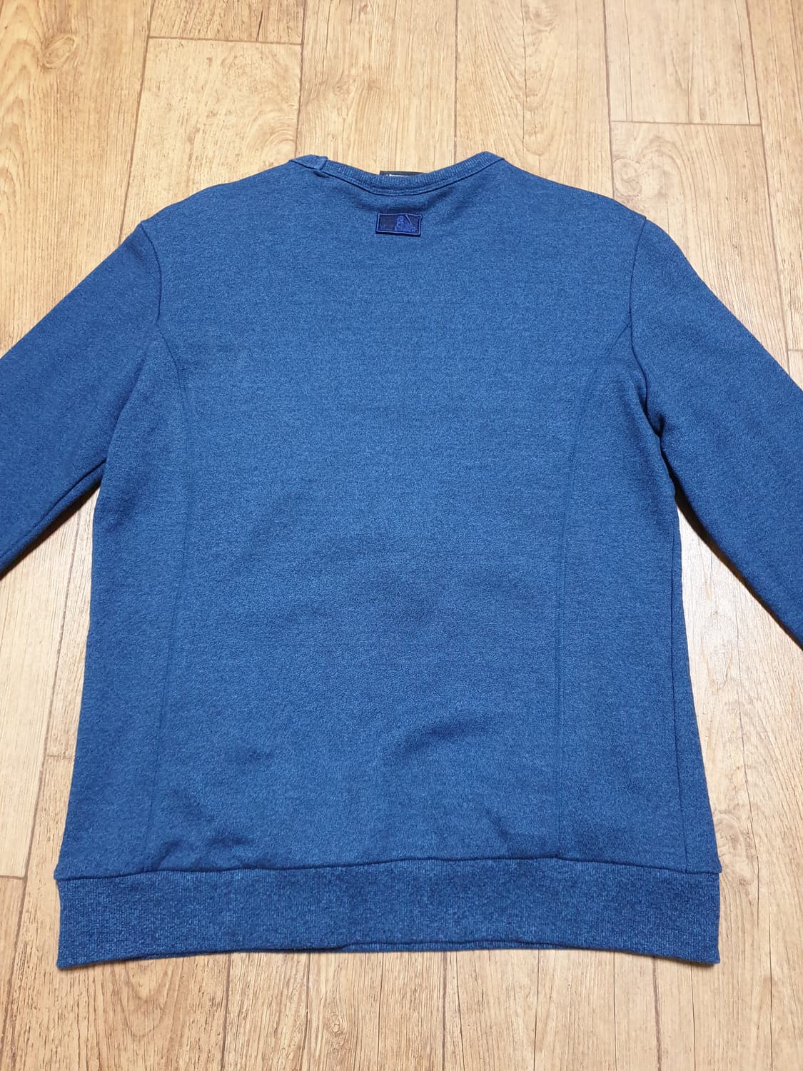 1174 MLB 맨투맨티 95 사이즈입니다 상품이미지5