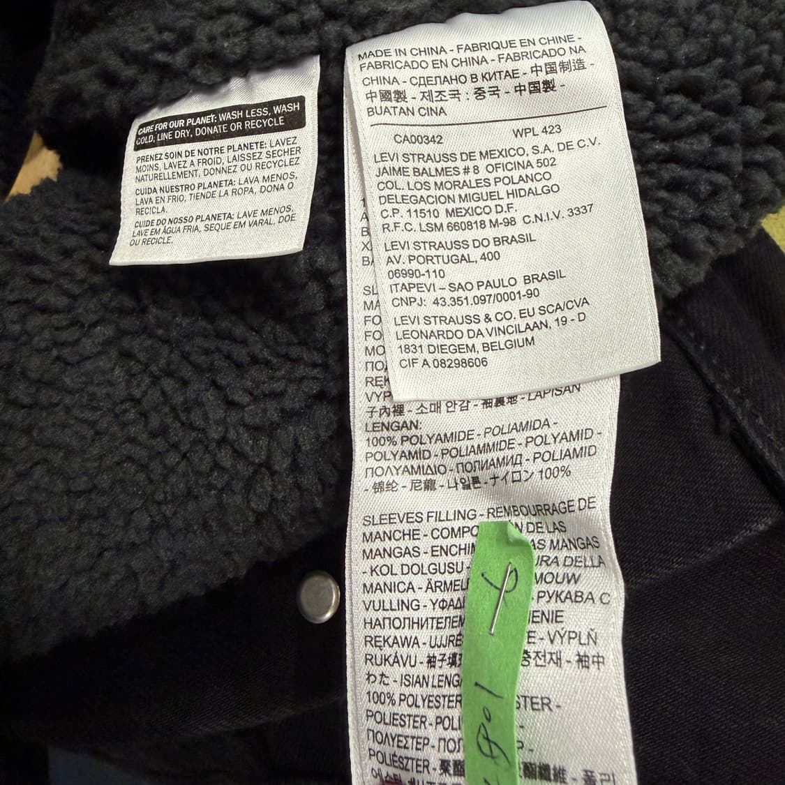 [S] 리바이스 블랙 쉐르파 데님자켓 상품이미지9