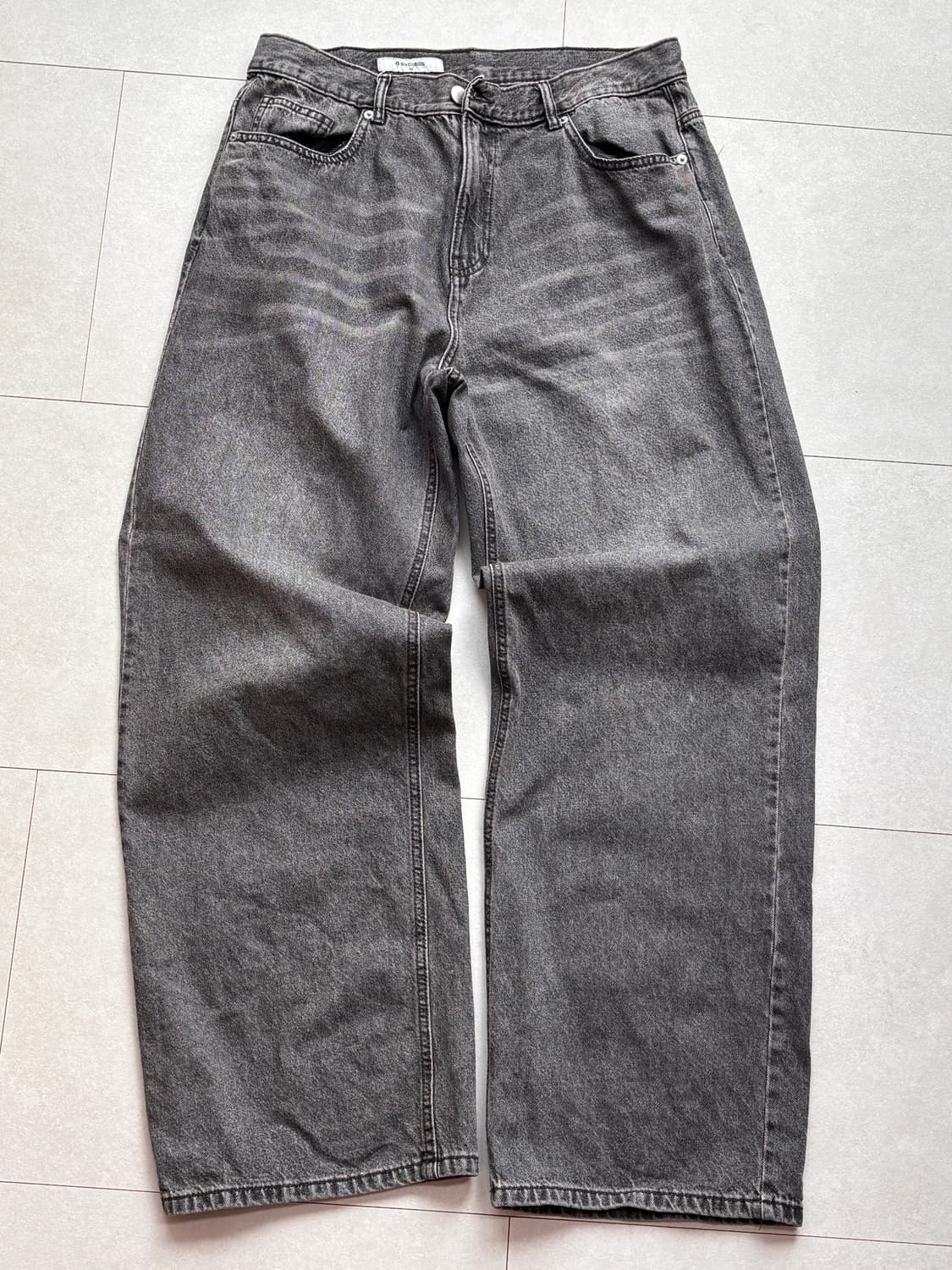 흔치 않은 브라운 차콜 워싱 데님팬츠  상품이미지1