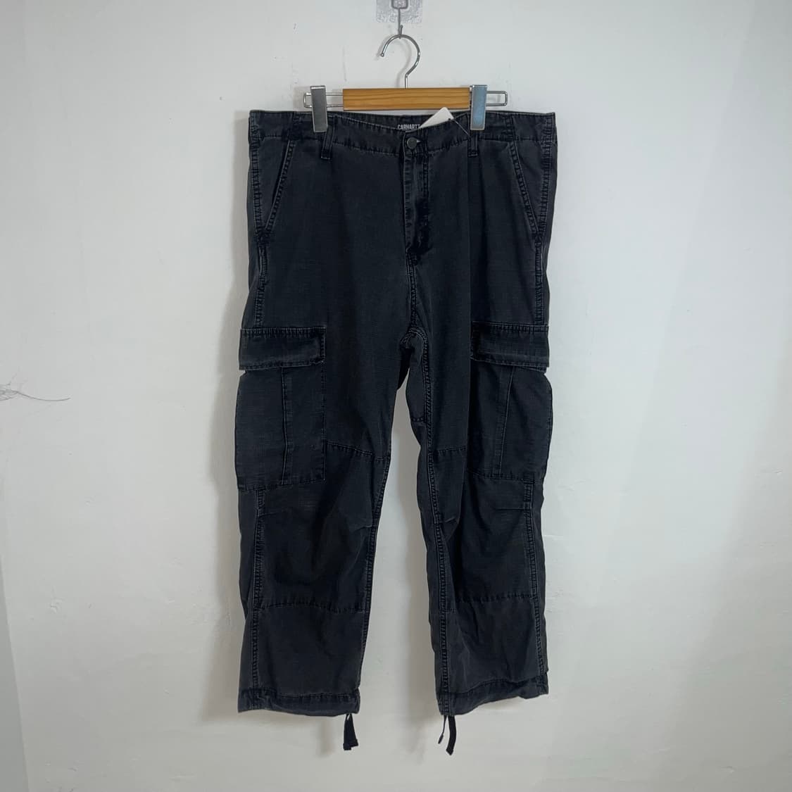 칼하트wip 카고팬츠 상품이미지1