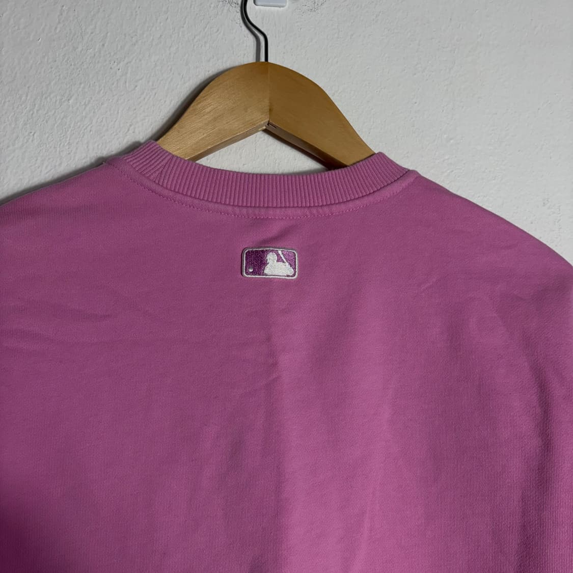 MLB 보스턴 레드삭스 핑크 맨투맨(90) 상품이미지4