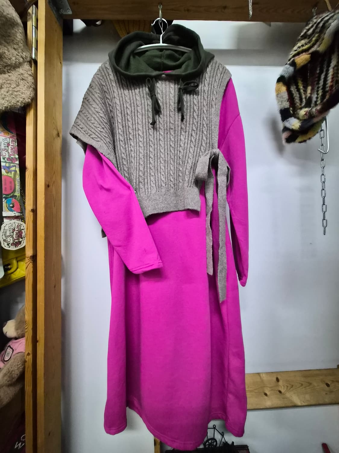 기모 후드 원피스. 마크제이콥스 언발 니트베스트 상품이미지1