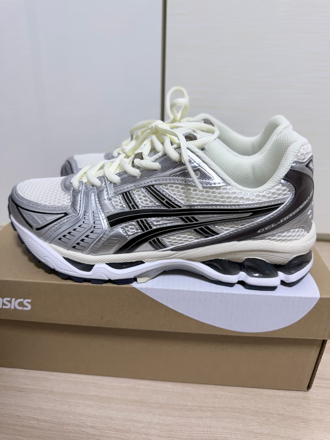 젤카야노14 크림블랙 255(250추천) 상품이미지1