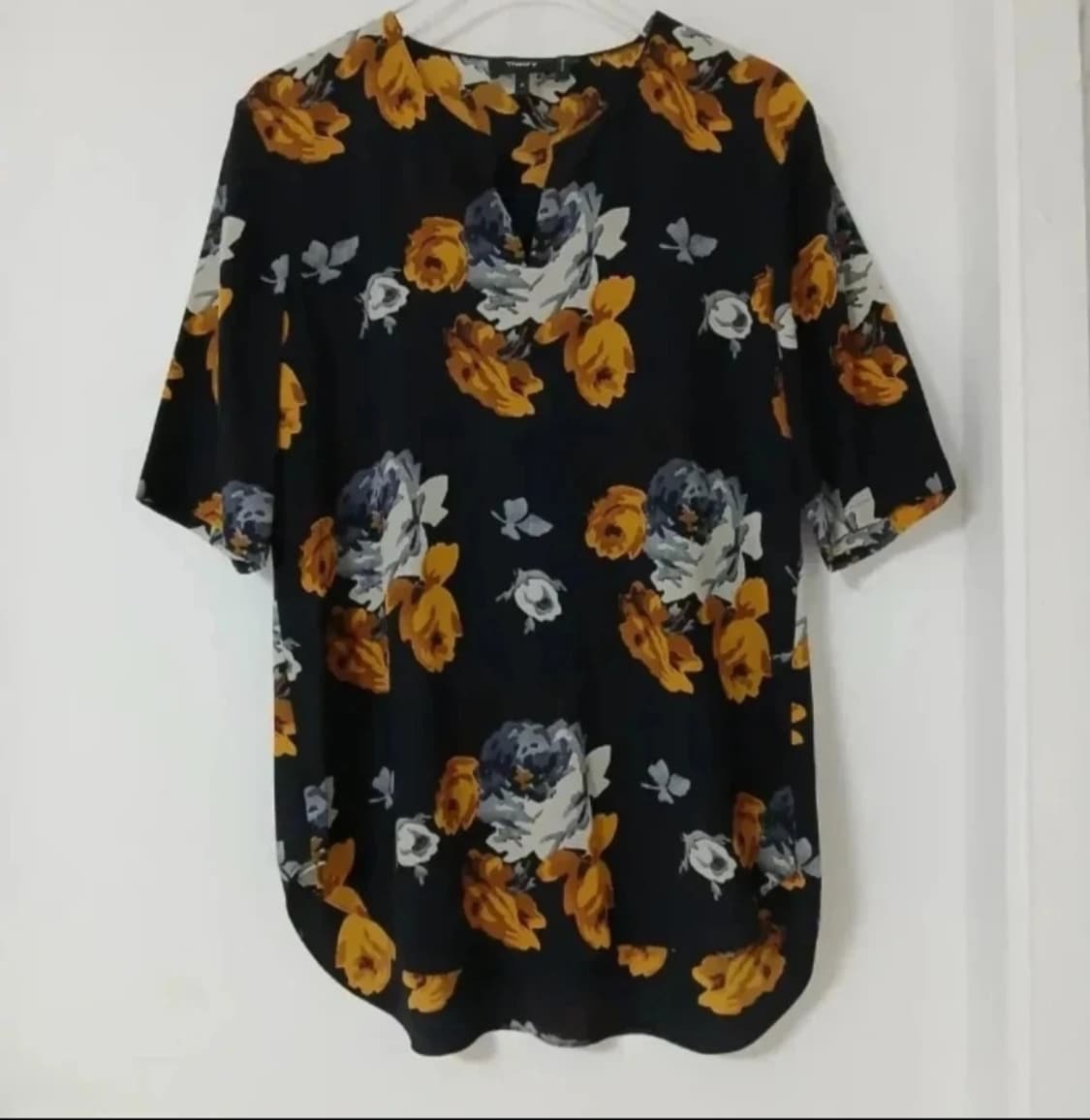 Theory 실크 100%플라워 반팔 블라우스55-66 상품이미지5