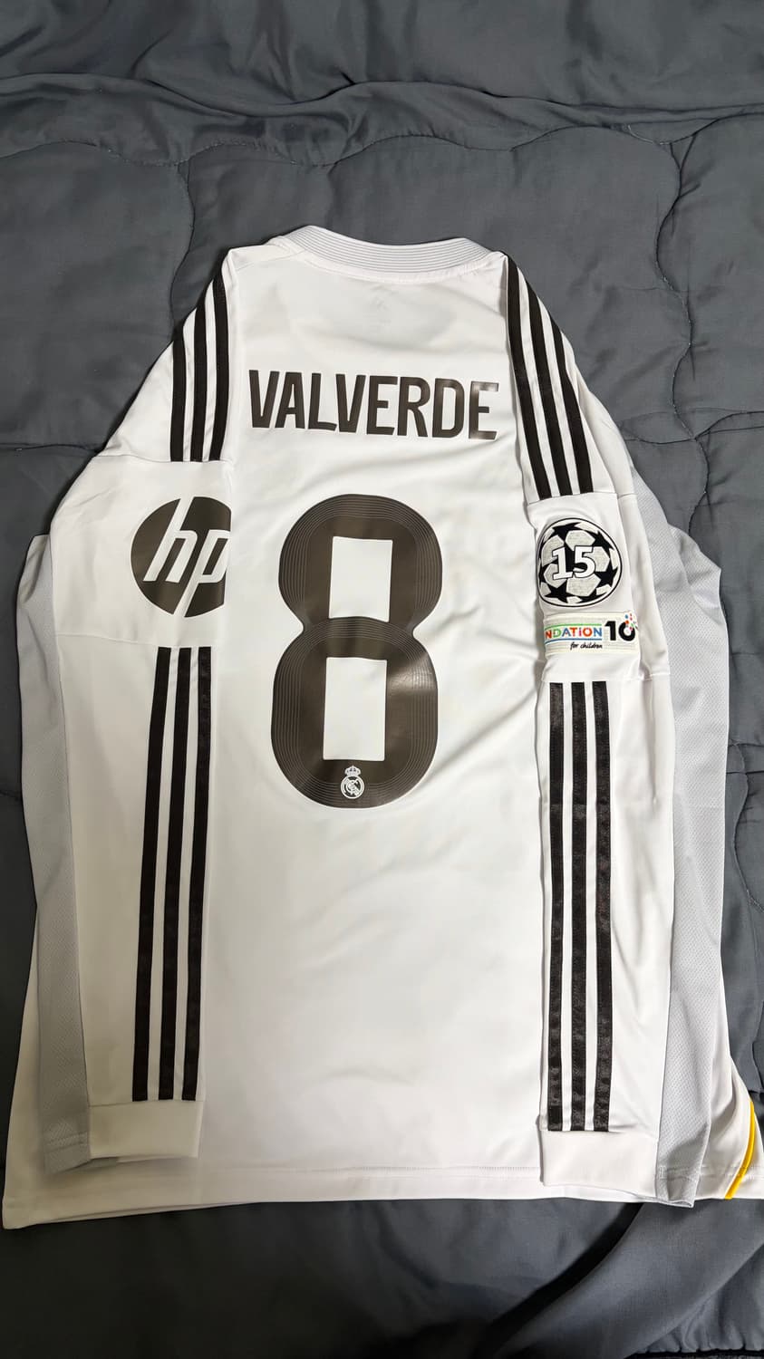 레알 마드리드 25-26 홈 유니폼 긴팔 XL (발베르데 마킹) 상품이미지4