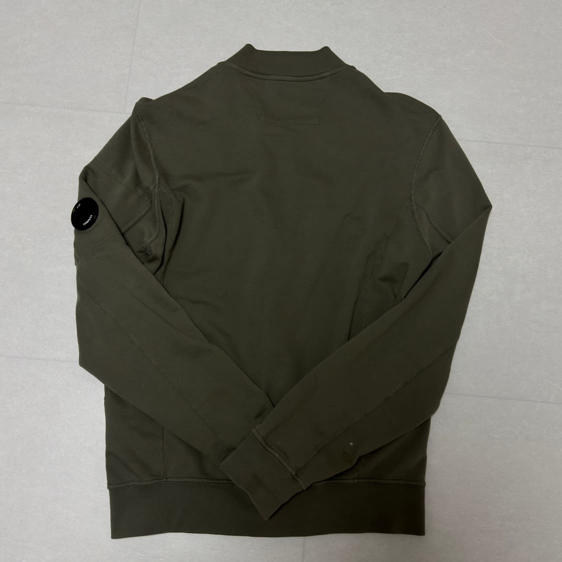 [ S ] CP컴퍼니 스웻 봄버 자켓 올리브 카키 상품이미지3