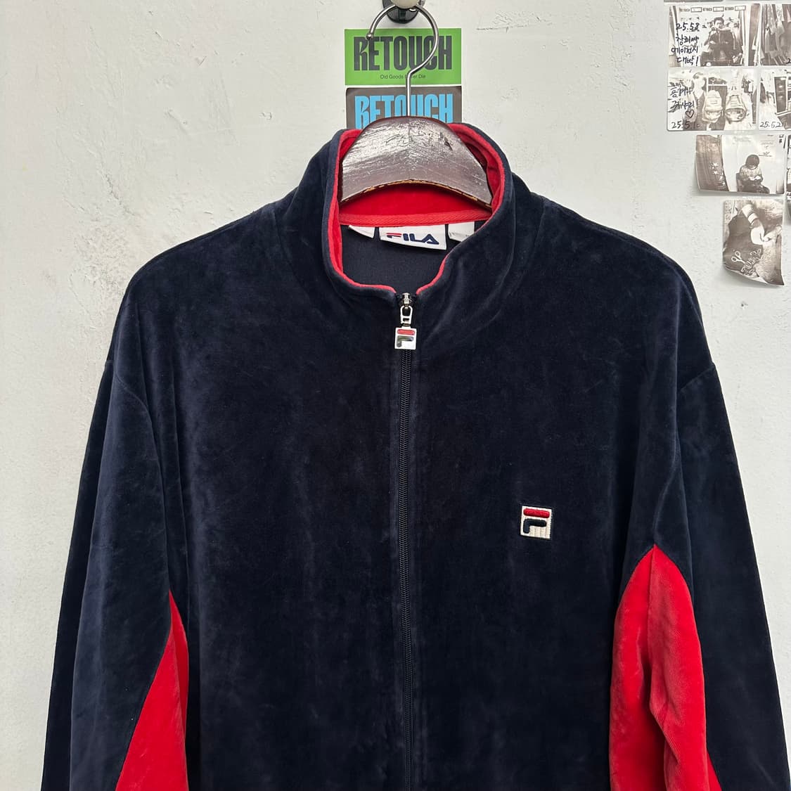 휠라 클래식 벨벳 트레이닝 집업 상품이미지2