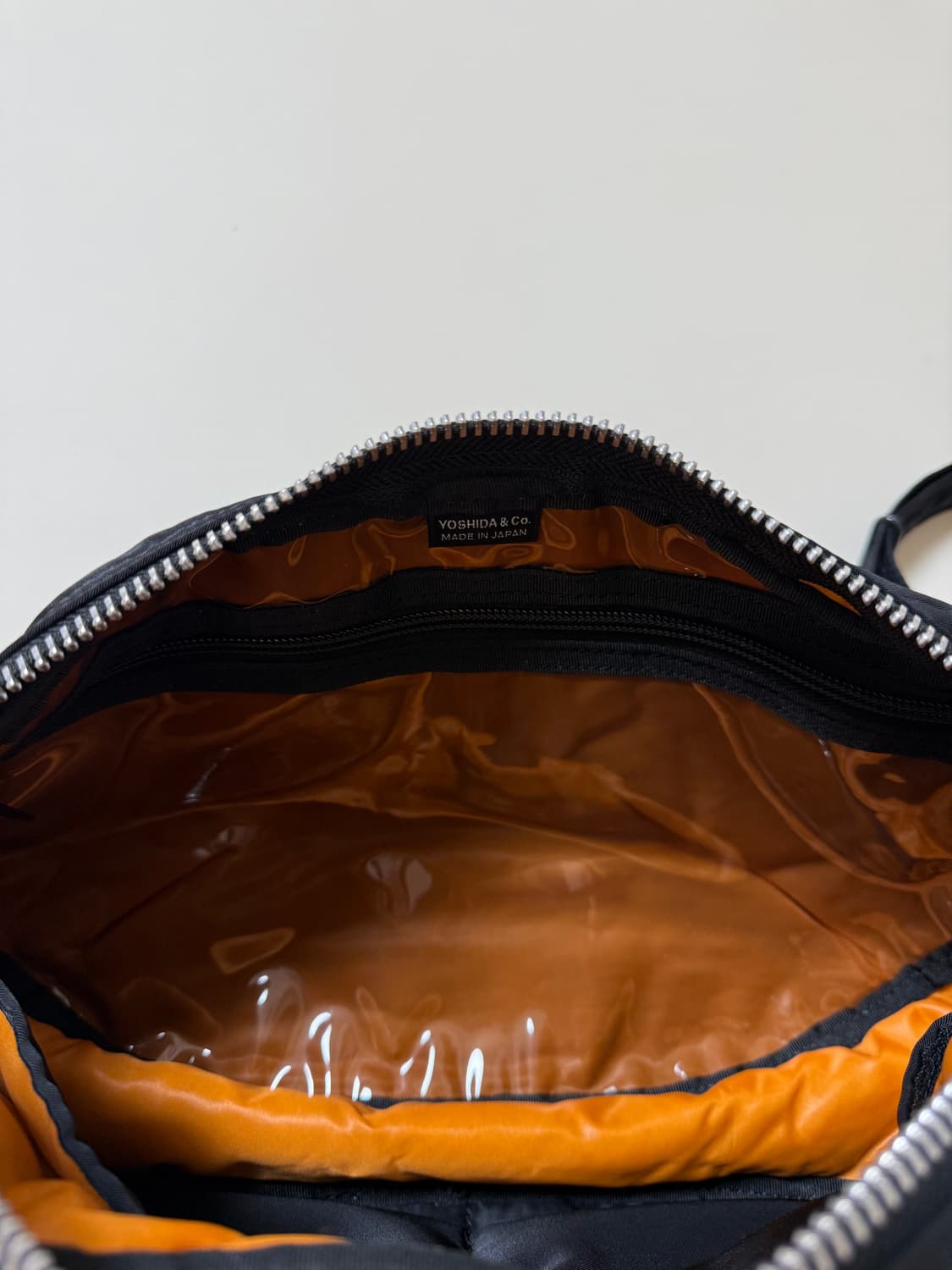 (신형) PORTER 포터 탱커 반달 숄더백 블랙 상품이미지9