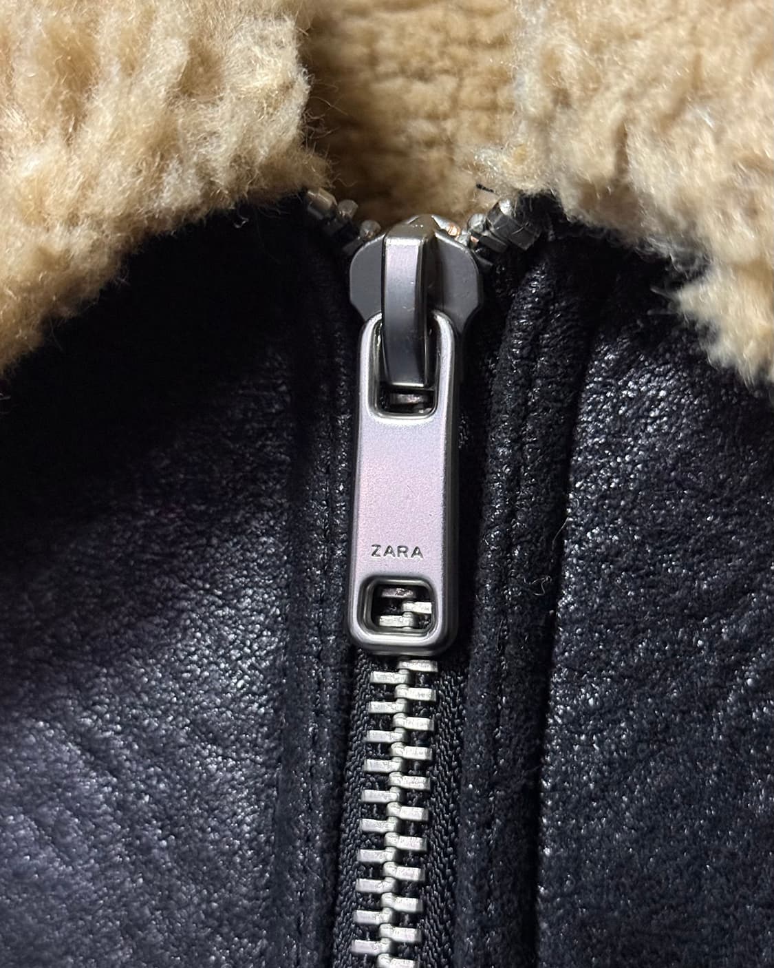 자라 무스탕 자켓 양털 레더 가죽 L 100 블랙 베이지 아이보리 바이커 상품이미지8