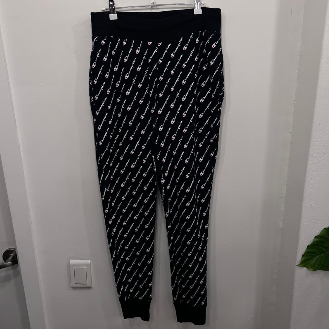 챔피온 올드스쿨 로고 패턴 헤비코튼 조거팬츠 상품이미지2