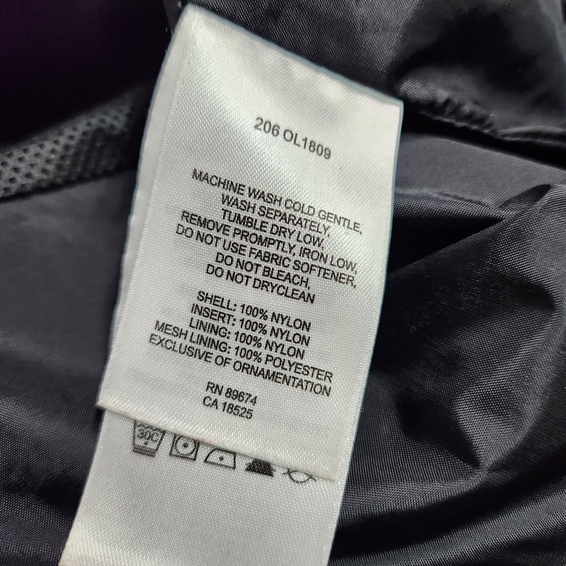 H841 [S] 마운틴하드웨어 여성 바람막이 점퍼
 상품이미지9