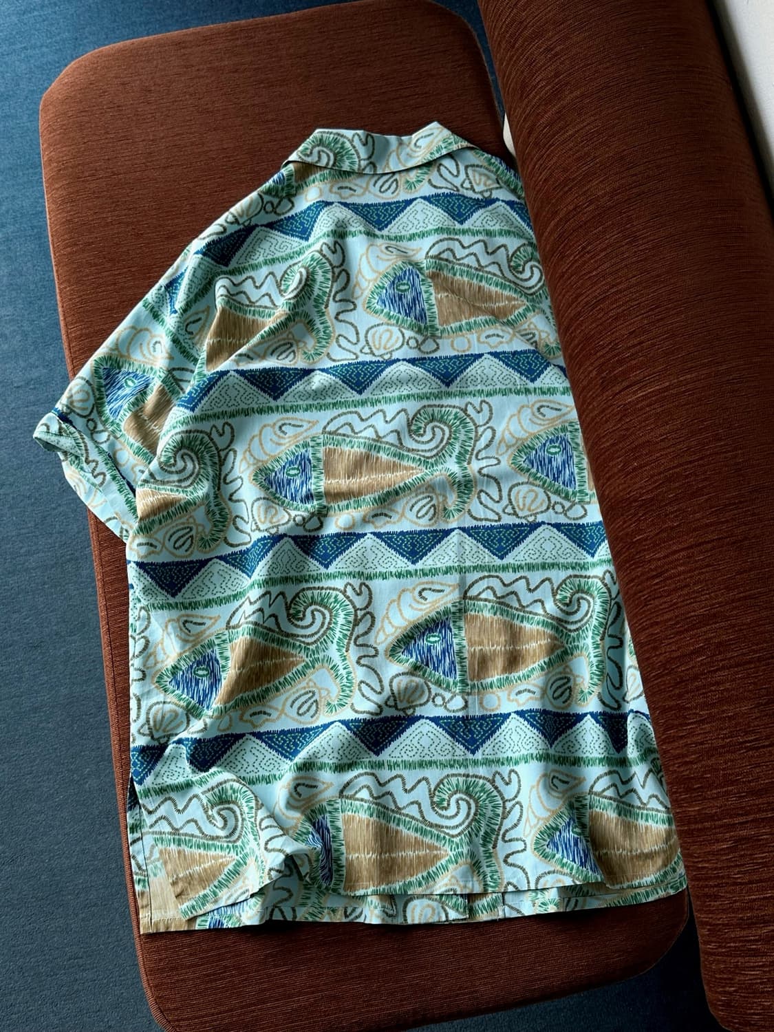 Tencel blend design patterned BIG H/S sh 상품이미지3