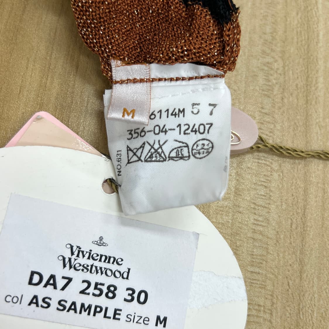 비비안 웨스트우드 빈티지 메탈릭 글리터 슬리브리스 탑 M 상품이미지7
