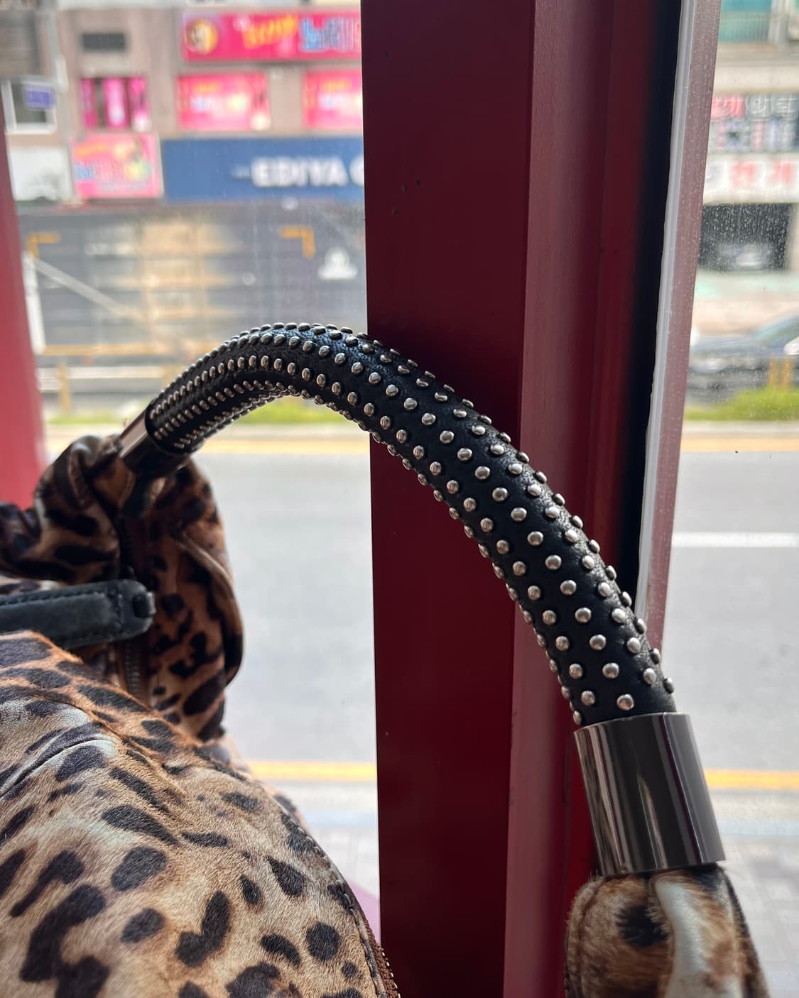 Kenneth Cole Real Calf-Hair Leopard Bag 상품이미지7