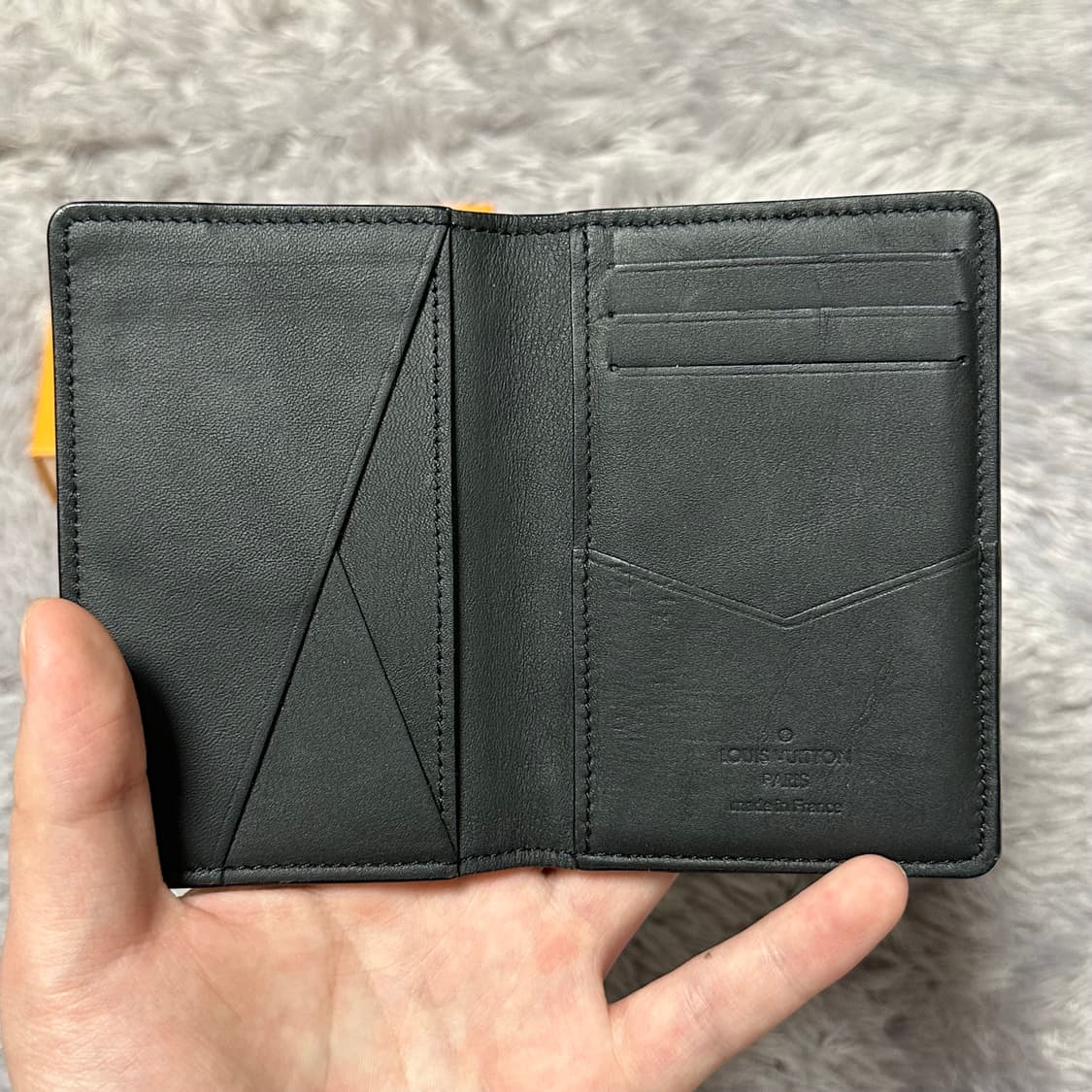 [풀구성] 루이비통 이클립스 쉐도우 오거나이저 카드지갑 블랙 상품이미지3