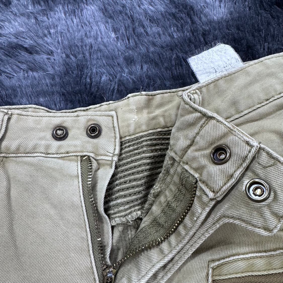 투티/0101 발망 바이커 지퍼 베이지 카고 데님 팬츠 상품이미지5