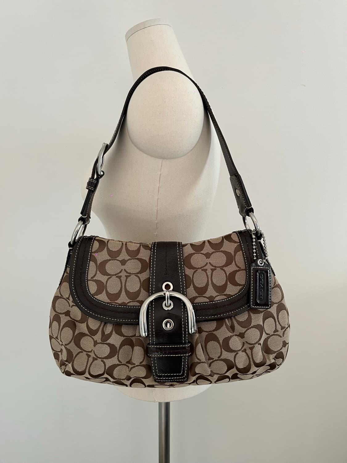 Coach Basic Shoulder Bag 상품이미지2