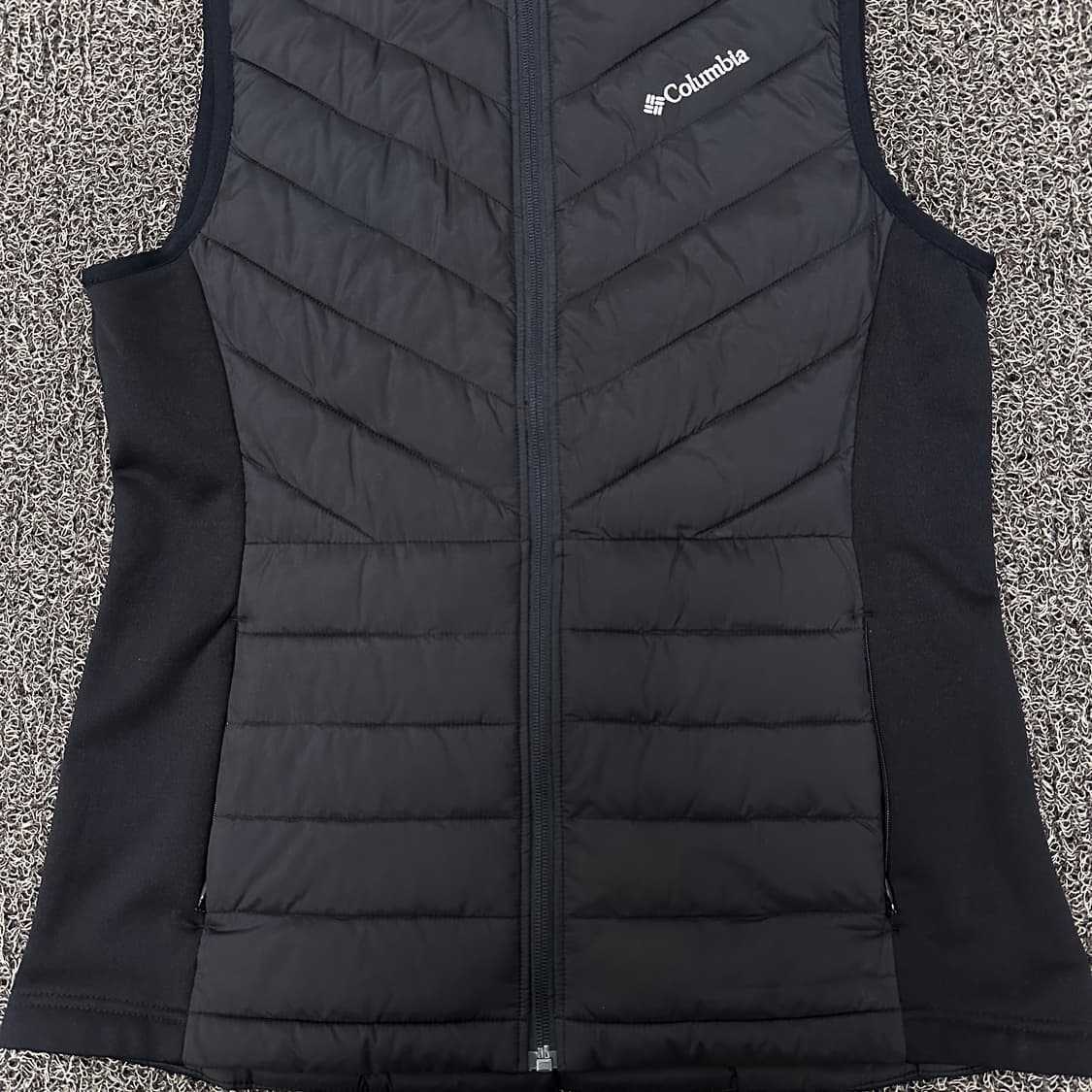 컬럼비아 여성 패딩 조끼 블랙 95(M) 상품이미지3