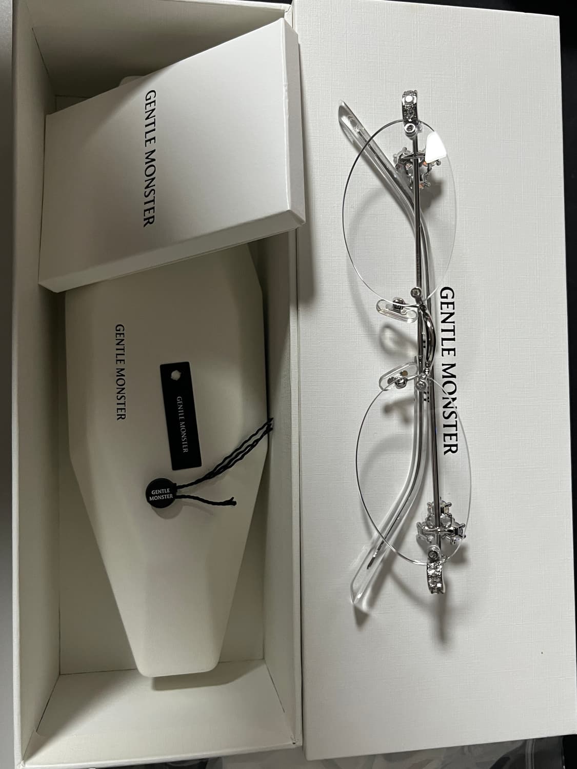 젠틀몬스터 오로라02 상품이미지5