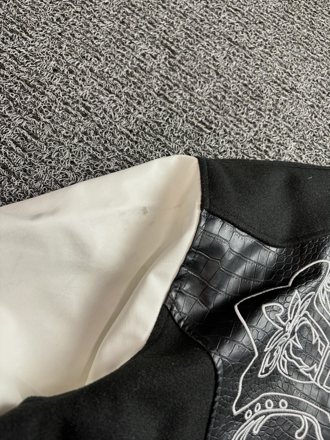 빈티지 풀 고딕 크로스 파이톤 레더 스타디움 자켓 2648 상품이미지3