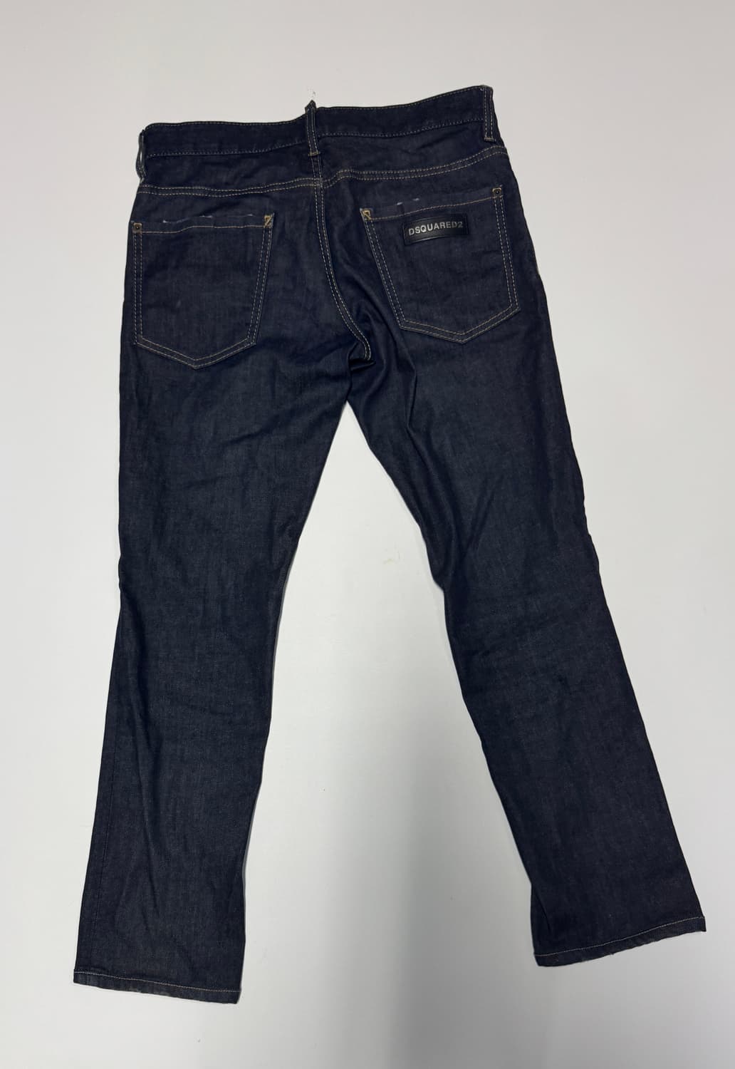 디스퀘어드2 빈티지 워싱 버튼 생지 데님팬츠 46 상품이미지2