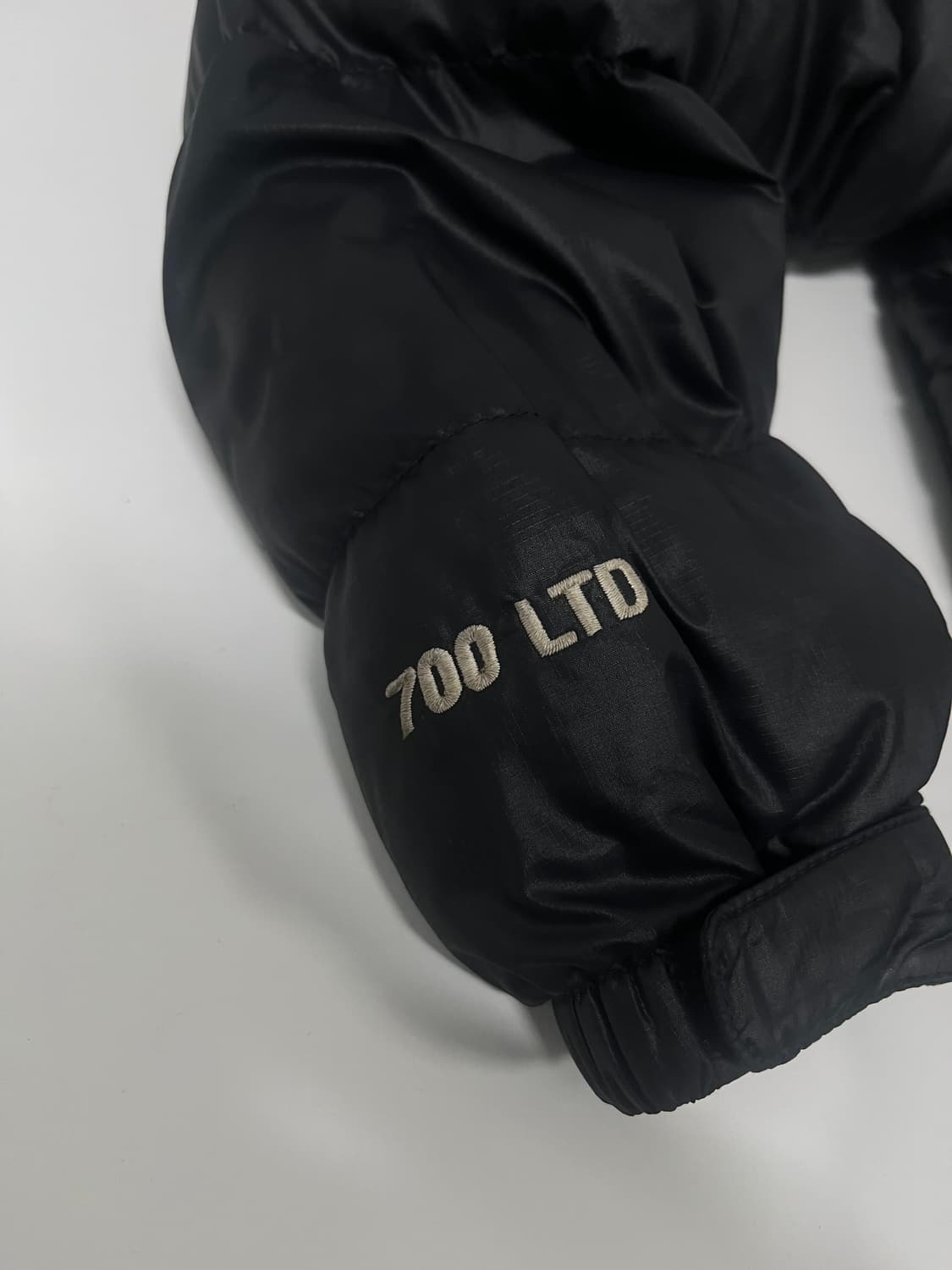 노스페이스 눕시 700 한정판 패딩 85 상품이미지5