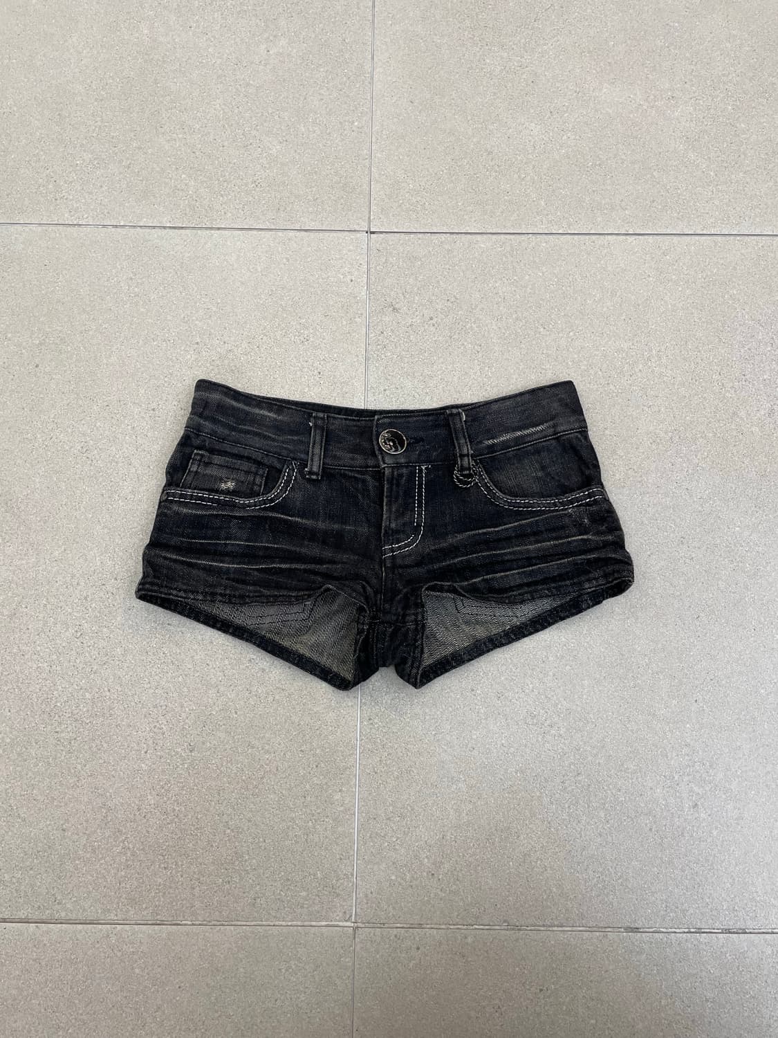 블랙 데님 숏팬츠 상품이미지1