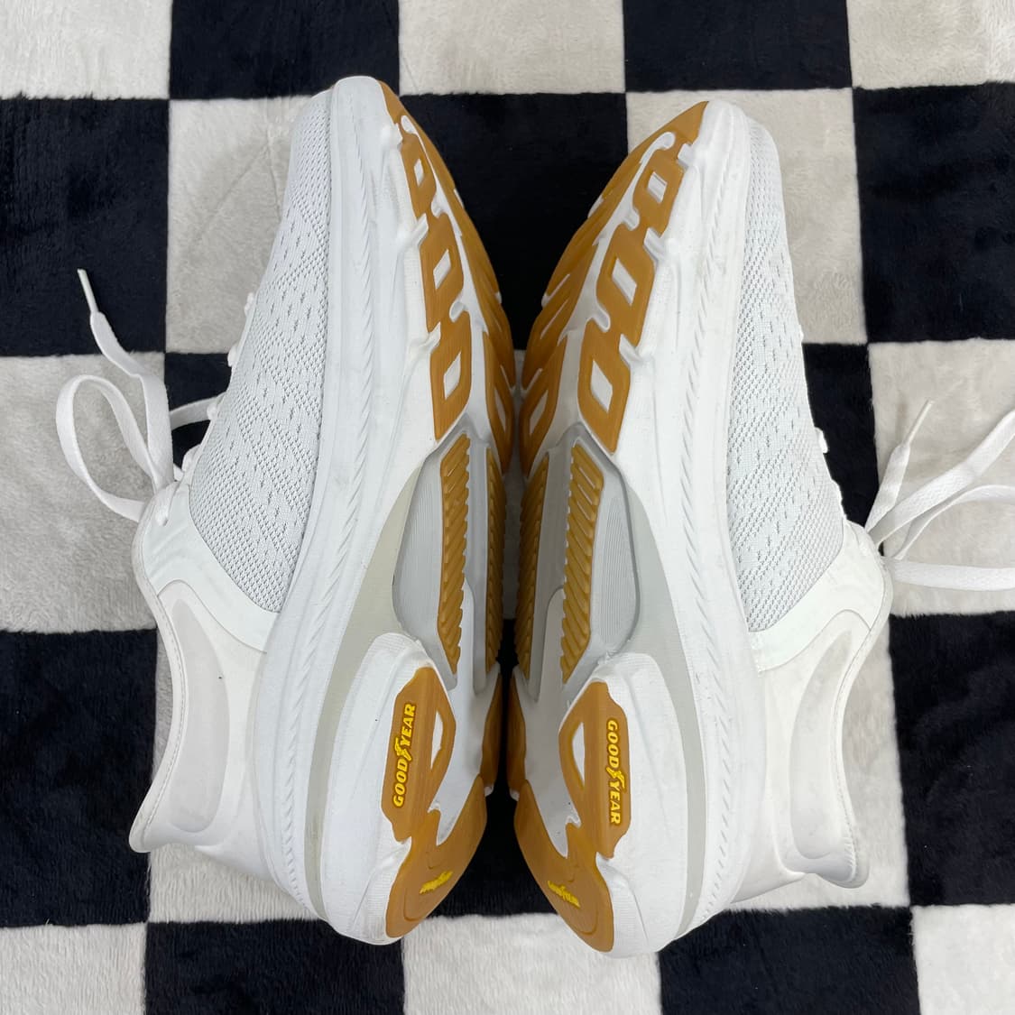 스케쳐스 맥스쿠셔닝 아치핏 2.0 슬립인스 270mm 상품이미지5