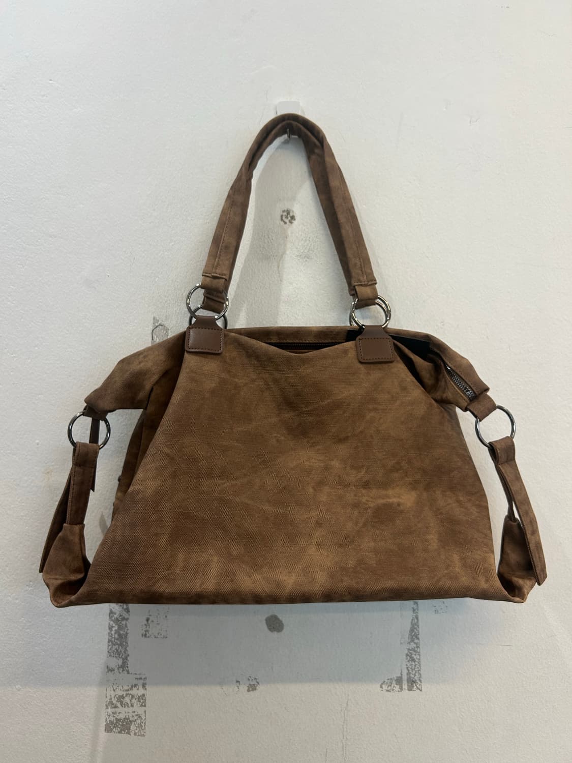 Brown Studded Washed Boston Bag 상품이미지3