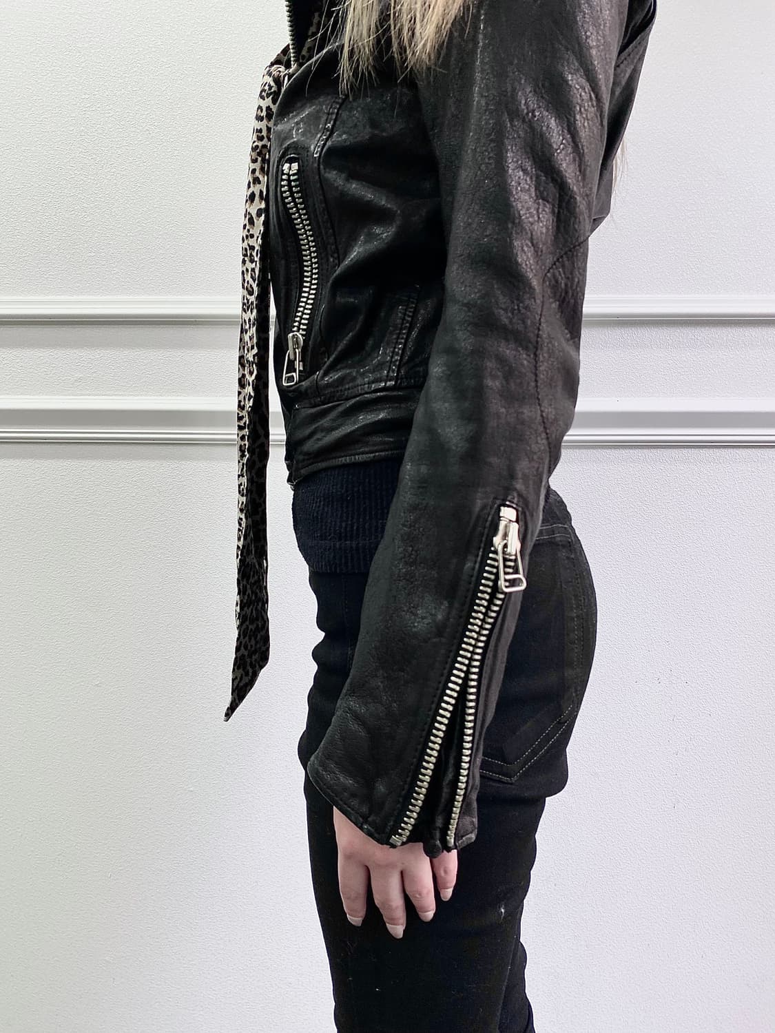 Multi Zipper Detail Leather Jacket 상품이미지10
