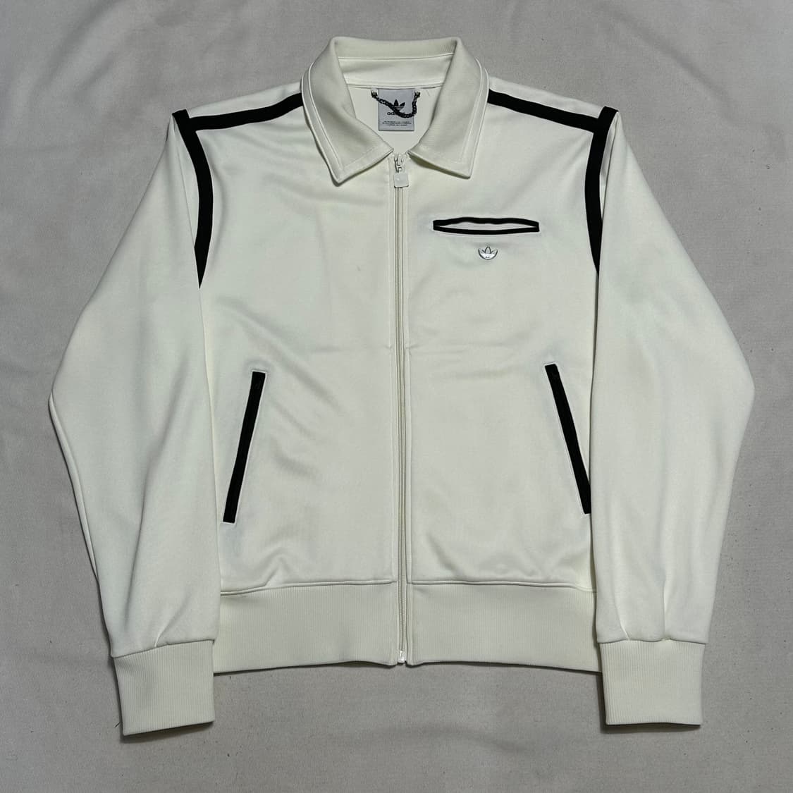아디다스 화이트 트랙탑 자켓 상품이미지3