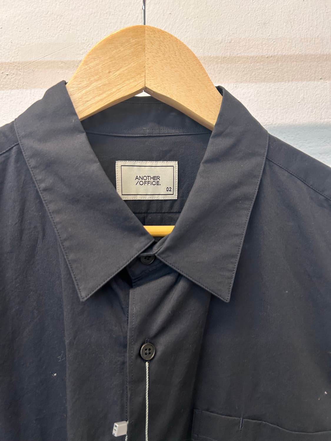 another office 셔츠 상품이미지2