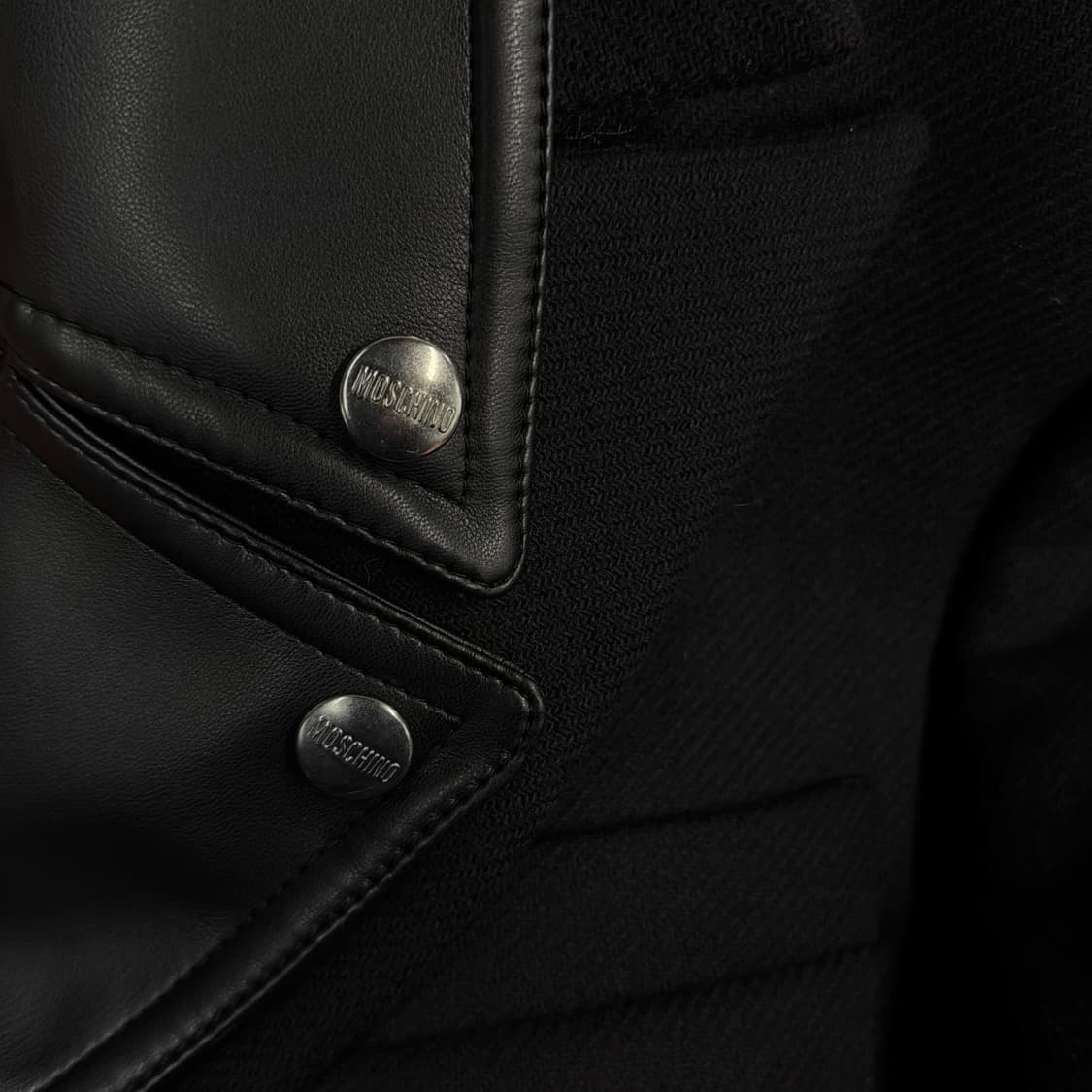 모스키노 23FW 바이커 코트 상품이미지7