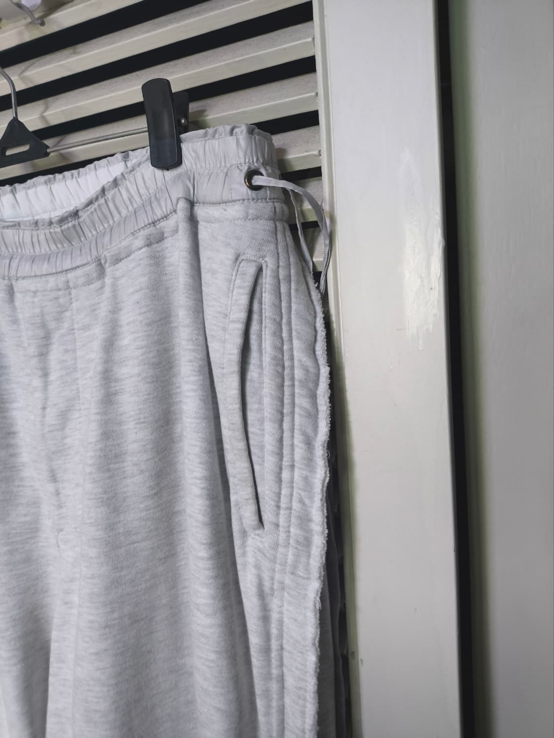 32 언어펙티드 트레이닝 바지 와이드 상품이미지3