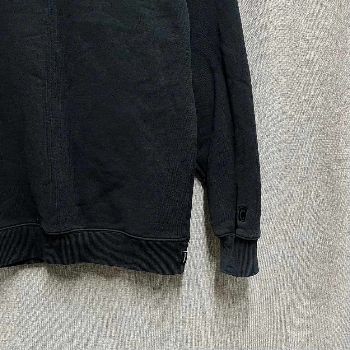 [M/오버핏] 커버낫 라운드 긴팔 맨투맨 블랙 상품이미지3